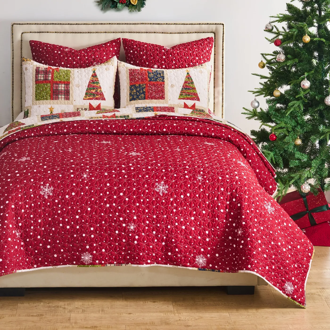 Deck the Halls Quilt Set 3-Piece King/Cal King – Greenland Home Fashions