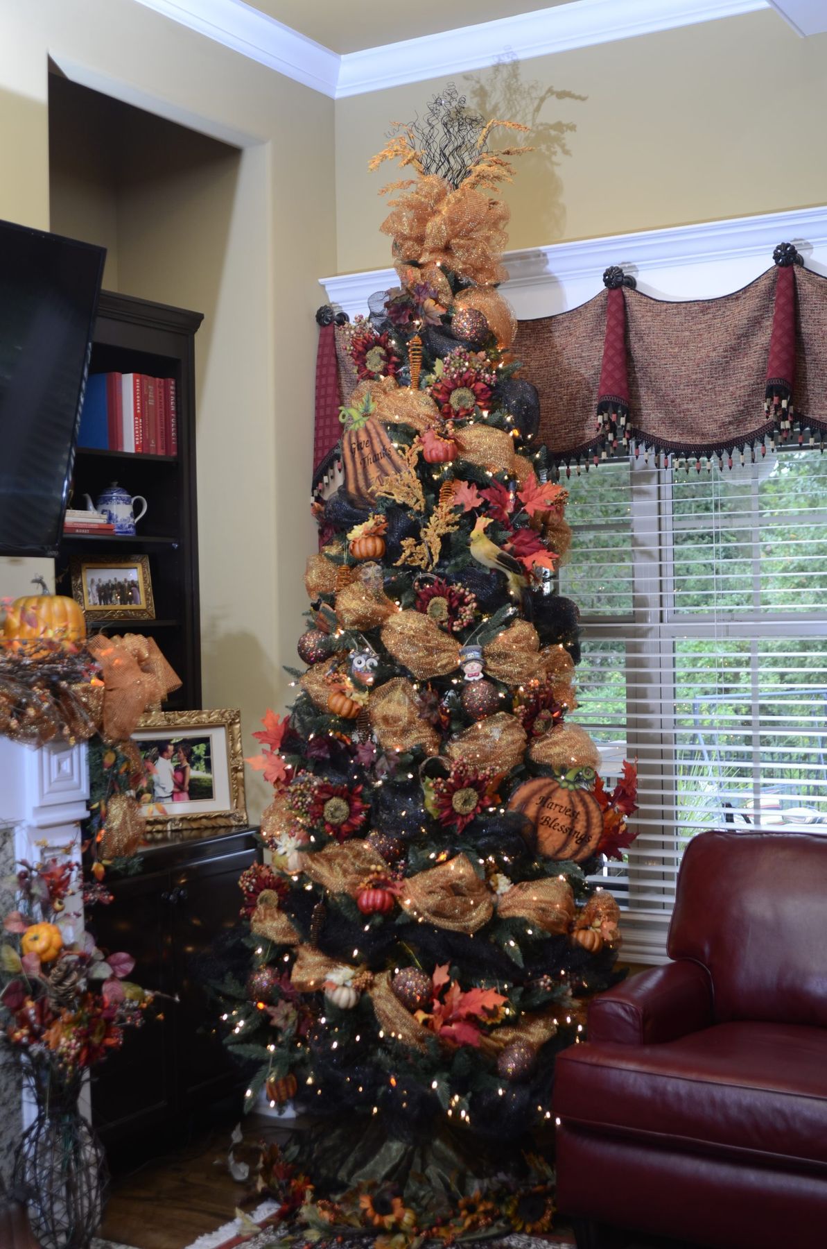Decorating the home begins earlier with autumn in the air | Ellington