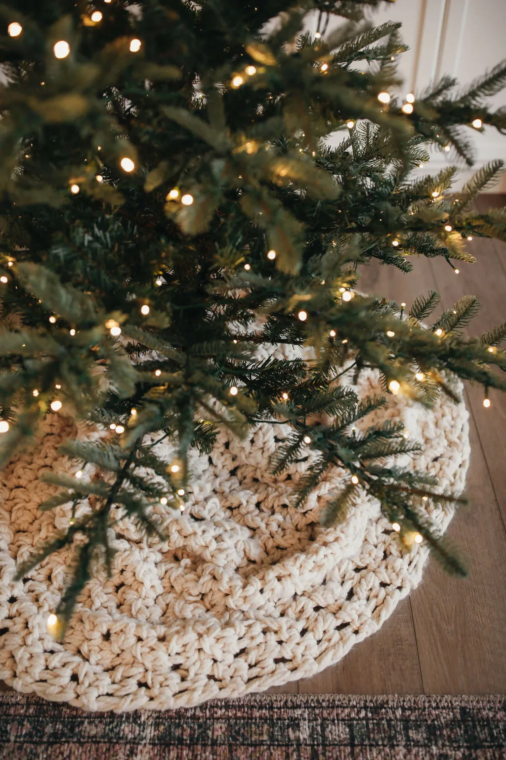 Decoration Patterns & Kits – Page 2 – Lion Brand Yarn