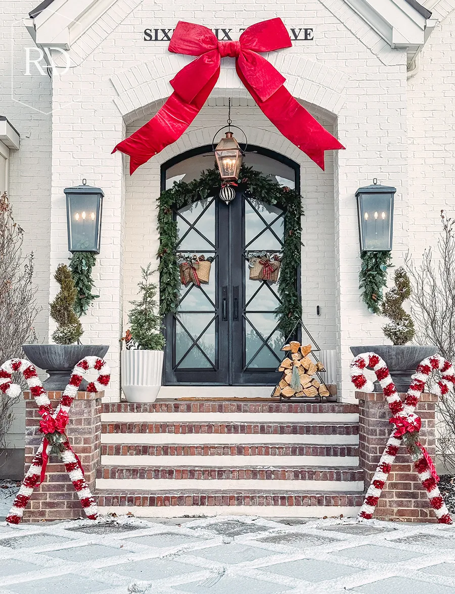 DIY Giant Candy Cane Tutorial - Remington Avenue