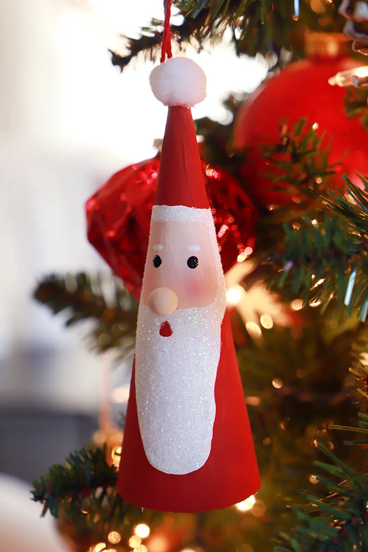 DIY Santa Ornament - Paint Me Pink