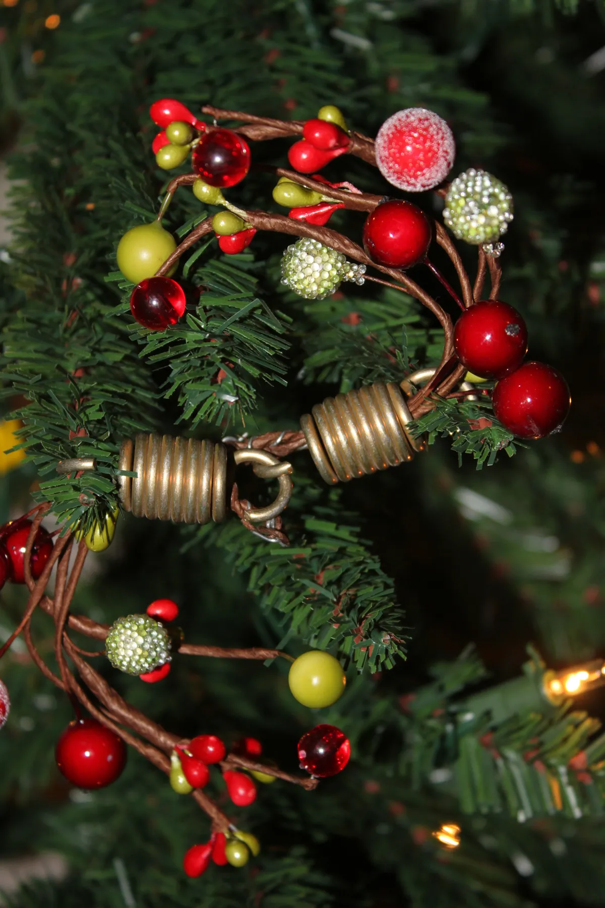 DIY Steampunk Christmas Tree Garland – bohemianromance