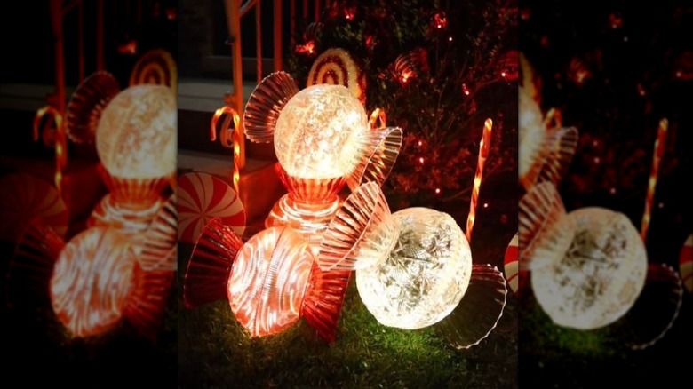 DIYer Shows How To Turn Dollar Tree $2 Punch Bowls Into Large Christmas  Decor
