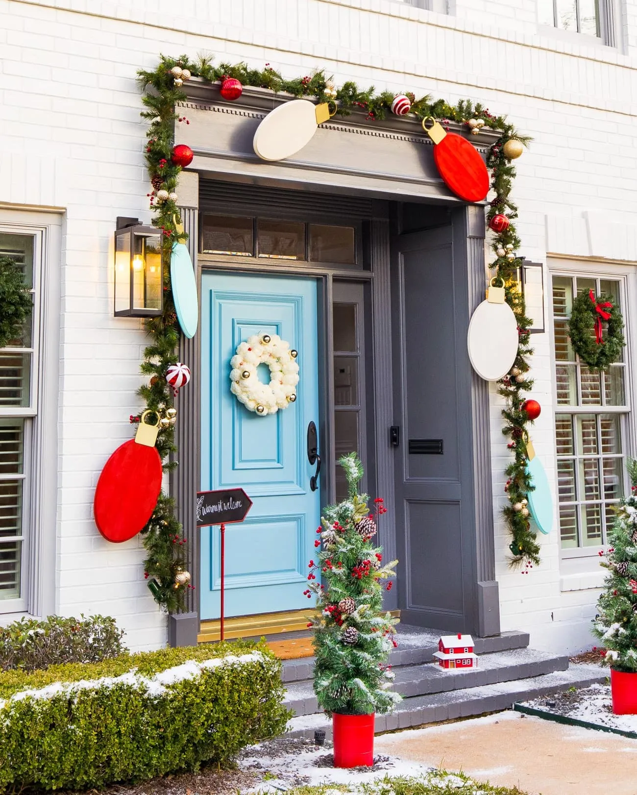 Easy Christmas Door Decor for a Festive Home - Mod Podge Rocks