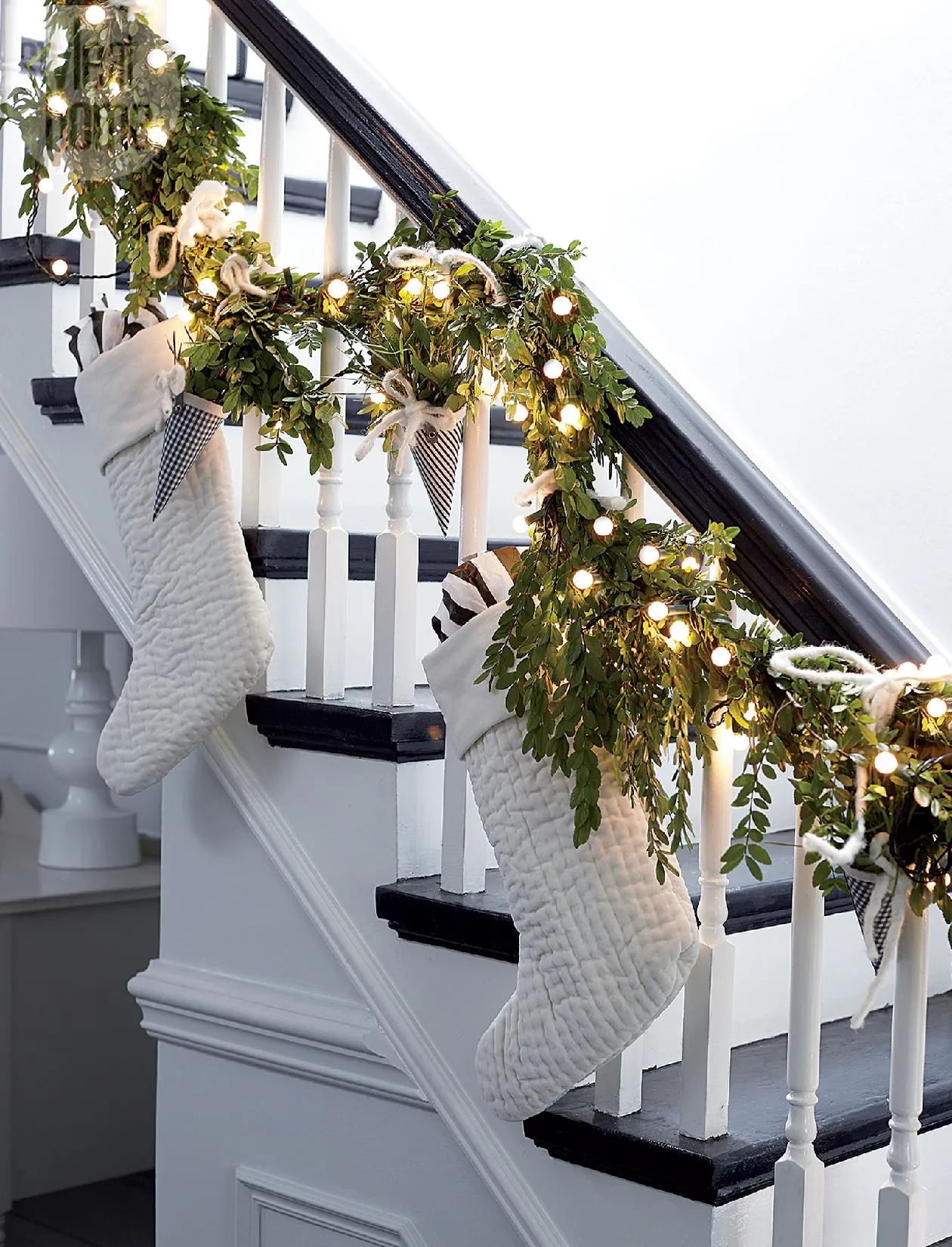 Easy holiday decorating ideas for your staircase | Style at Home