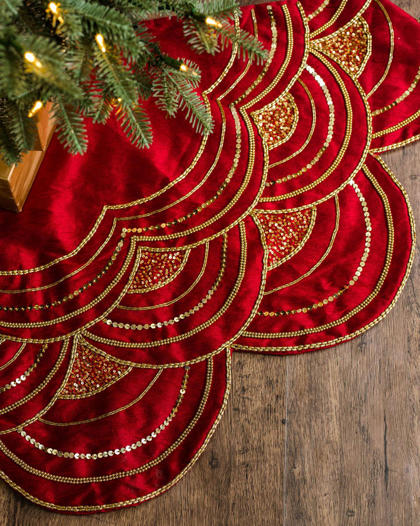 Elizabeth Beaded Christmas Tree Skirts | Balsam Hill