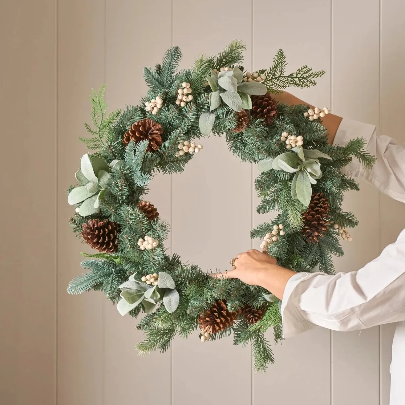 Faux Christmas Wreaths & Garlands | Neptune