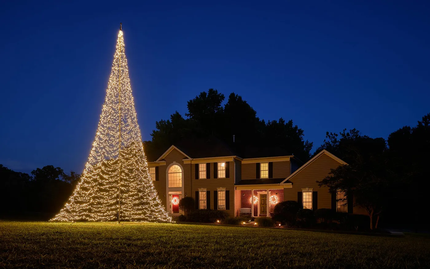 Flagpole Christmas Tree Lights (33ft.) From Island Flagpoles