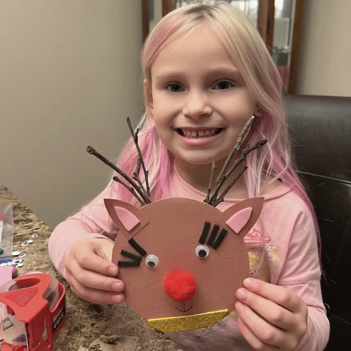 Fun & Easy Kids Christmas Craft Ideas: Holiday DIYs!