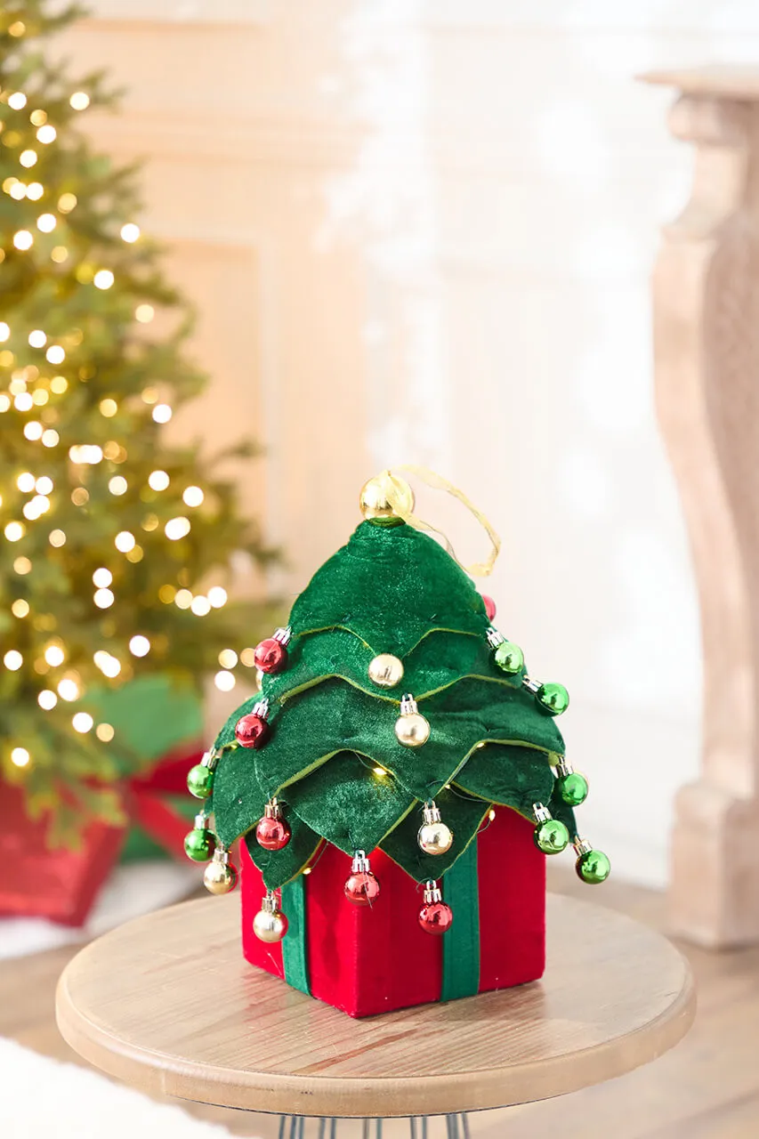 Gerson Lighted Collapsible Holiday Tree with Timer, Plastic