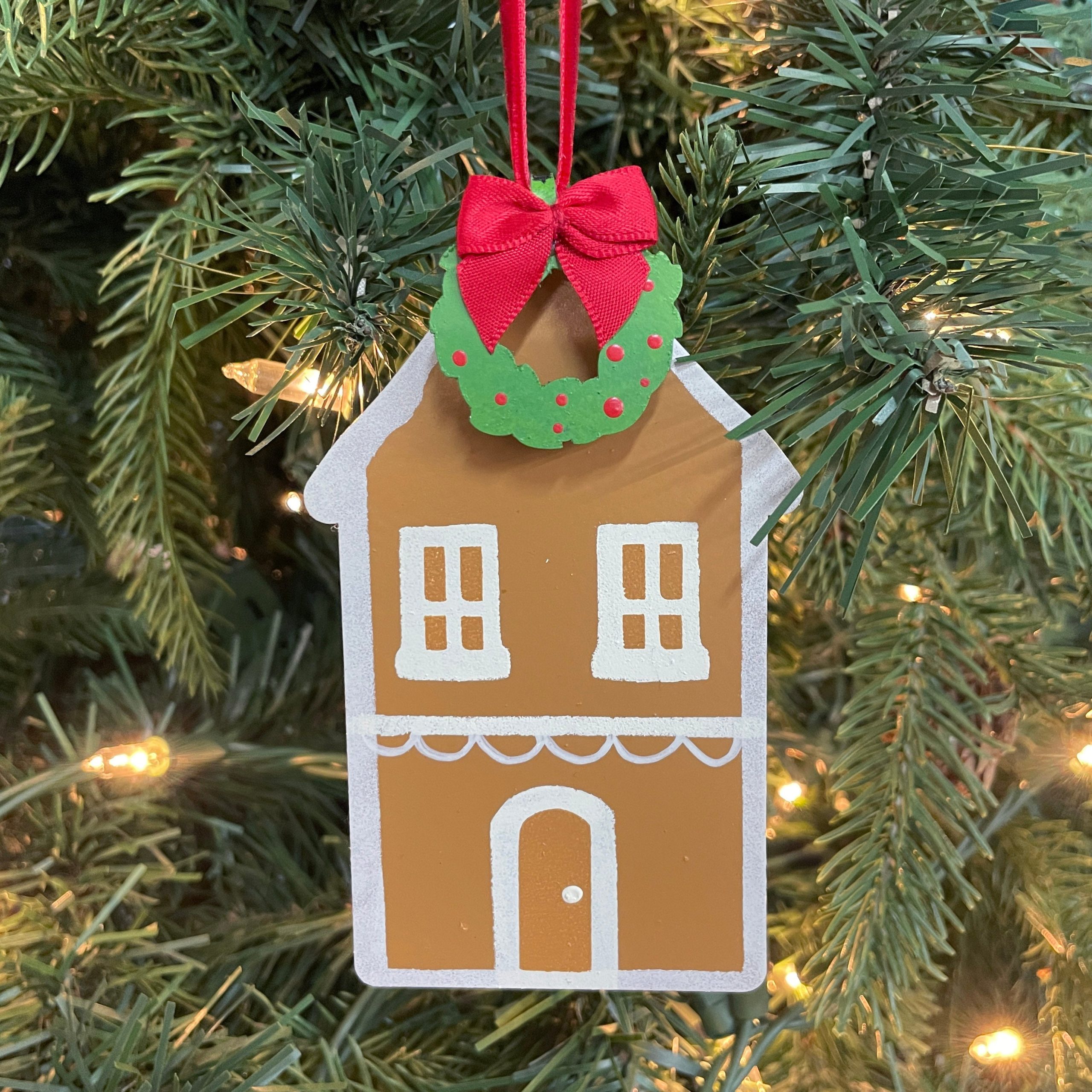 Gingerbread House Ornament – Roeda