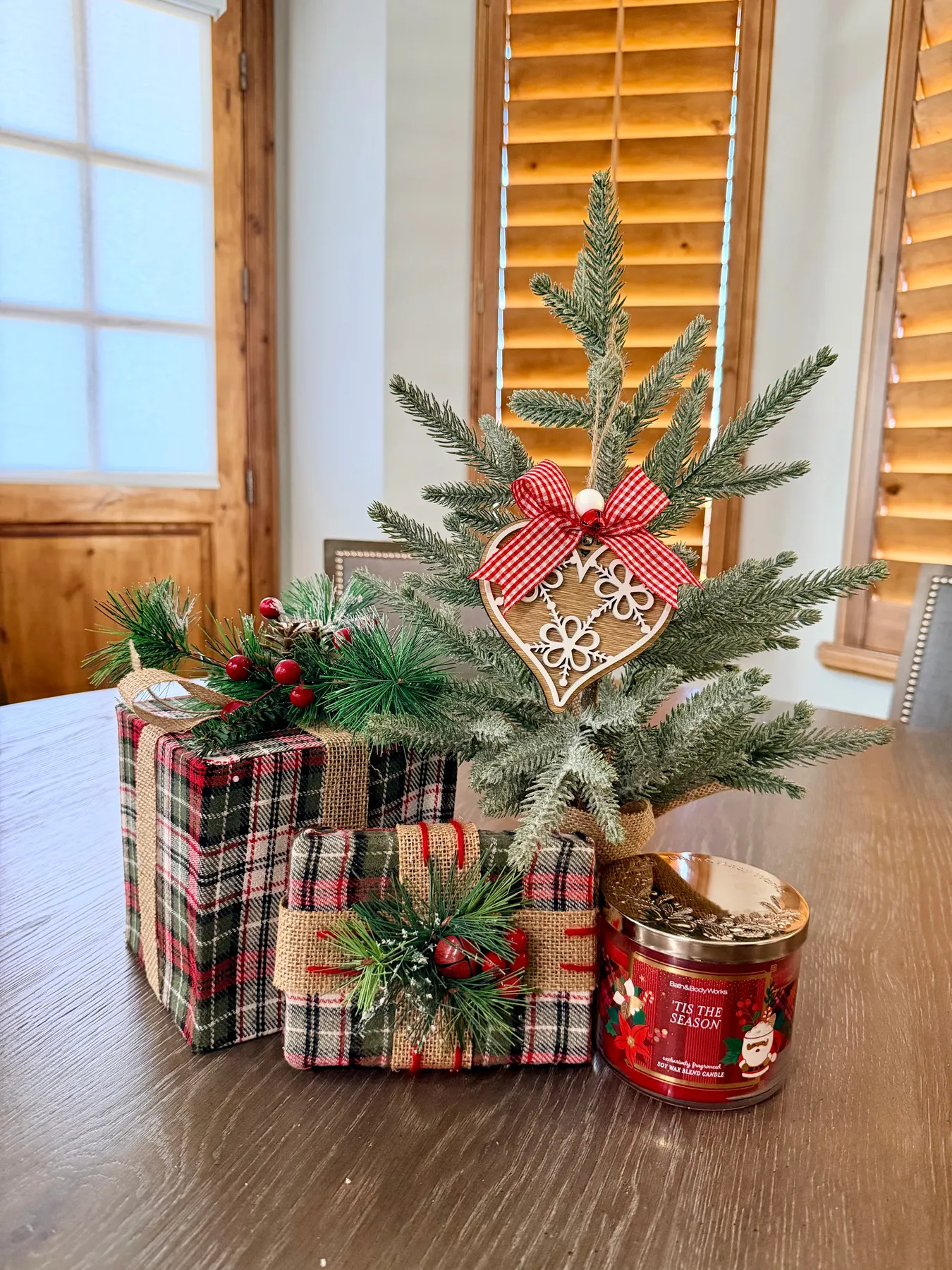 Gingerbread Ornaments – Pitcher Perfect Design