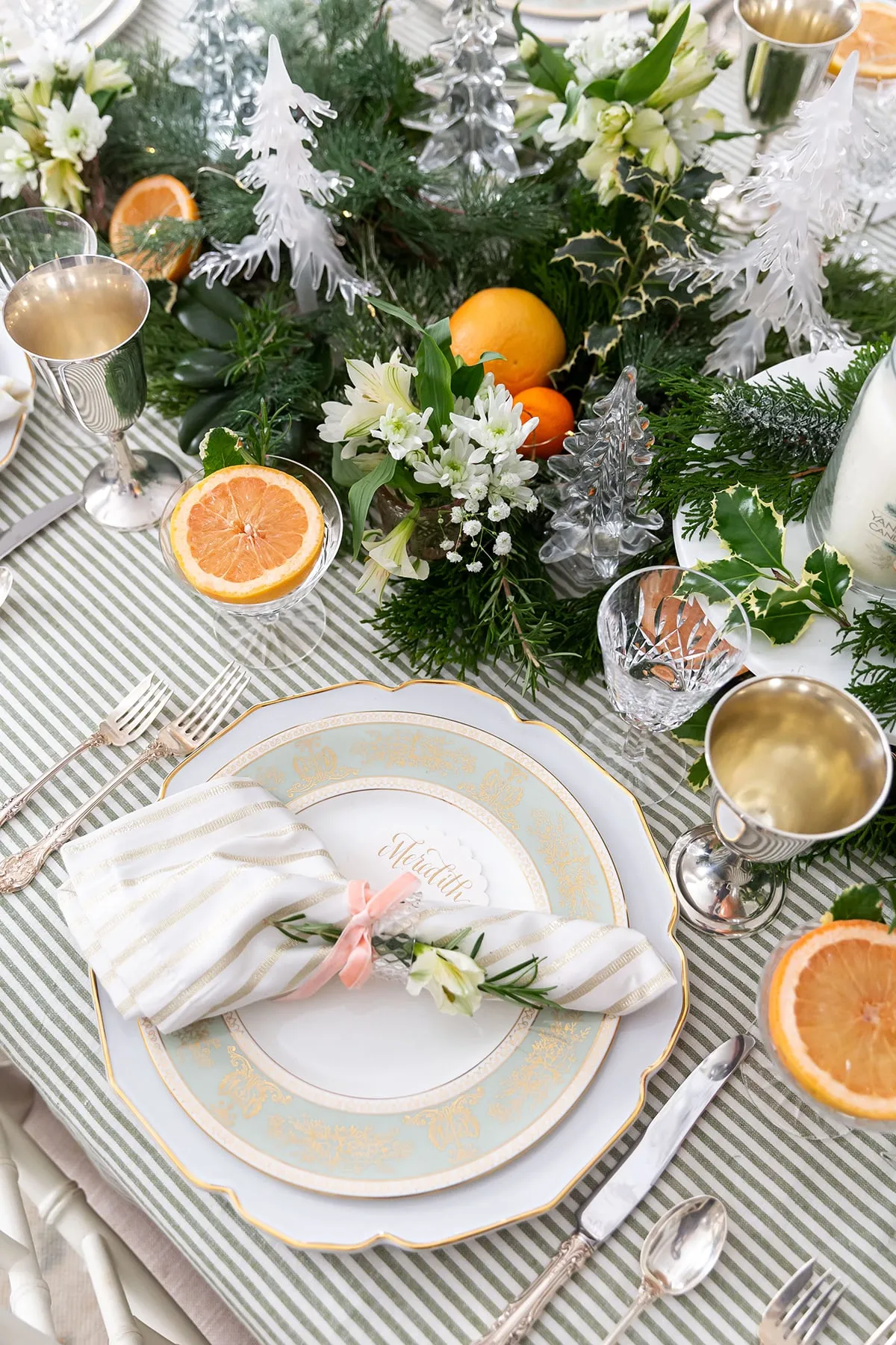 Greenery & Citrus Christmas Table - Pizzazzerie