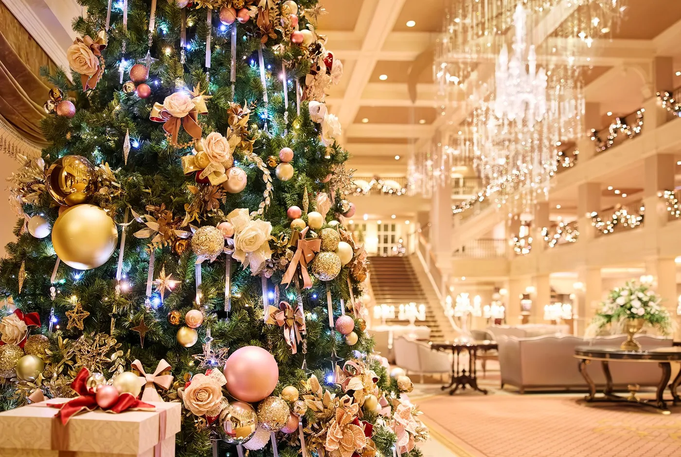 Guide to Christmas 2026 at Disneyland Paris - Disney Tourist Blog