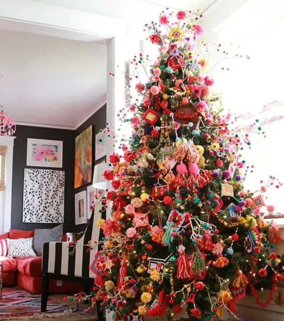 Holiday Tree Toppers Adding Final Touches to Modern Christmas Tree  Decorating