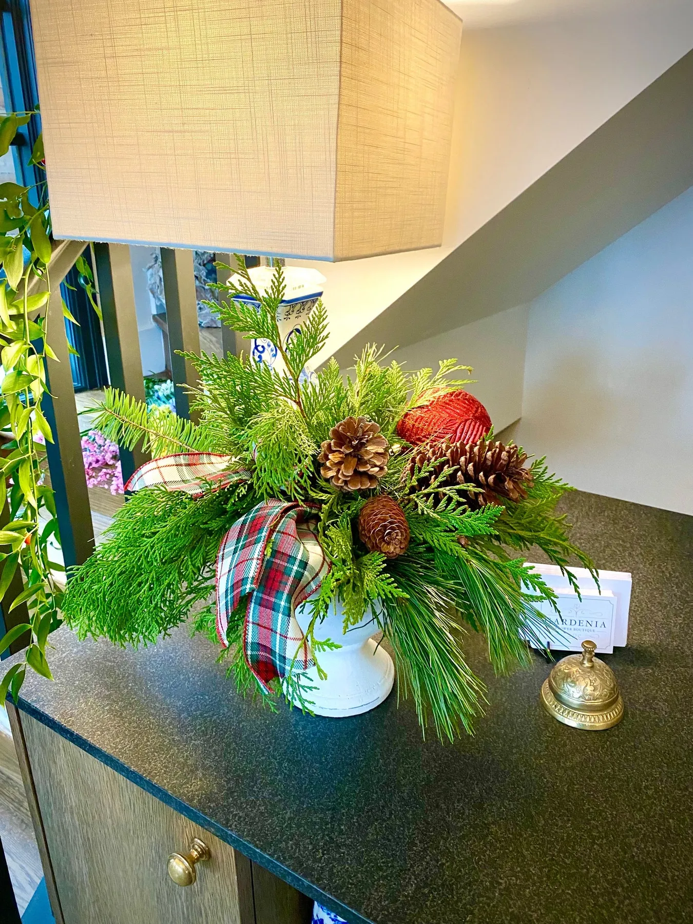 Holiday Vase Arrangement – Gardenia Flower Boutique