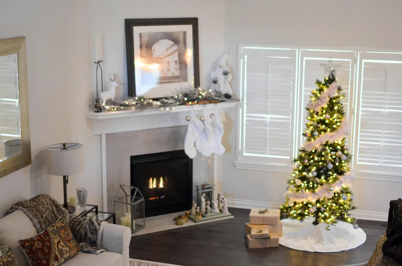 How Much Space Do You Need for a 5 ft Artificial Christmas Tree in Singapore? | Masons Home Decor