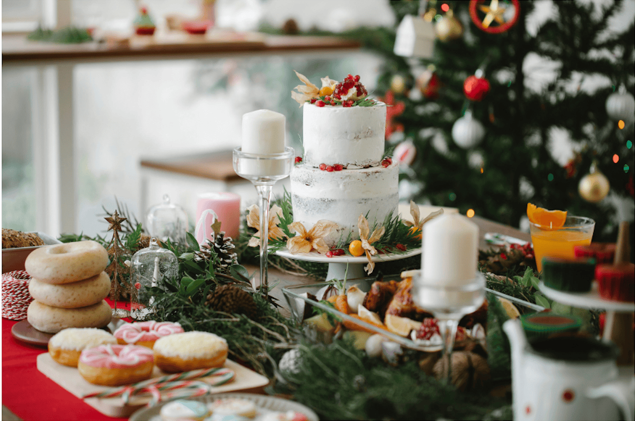 How To Create a Christmas Sweet Treat Table - Shislers Cheese House