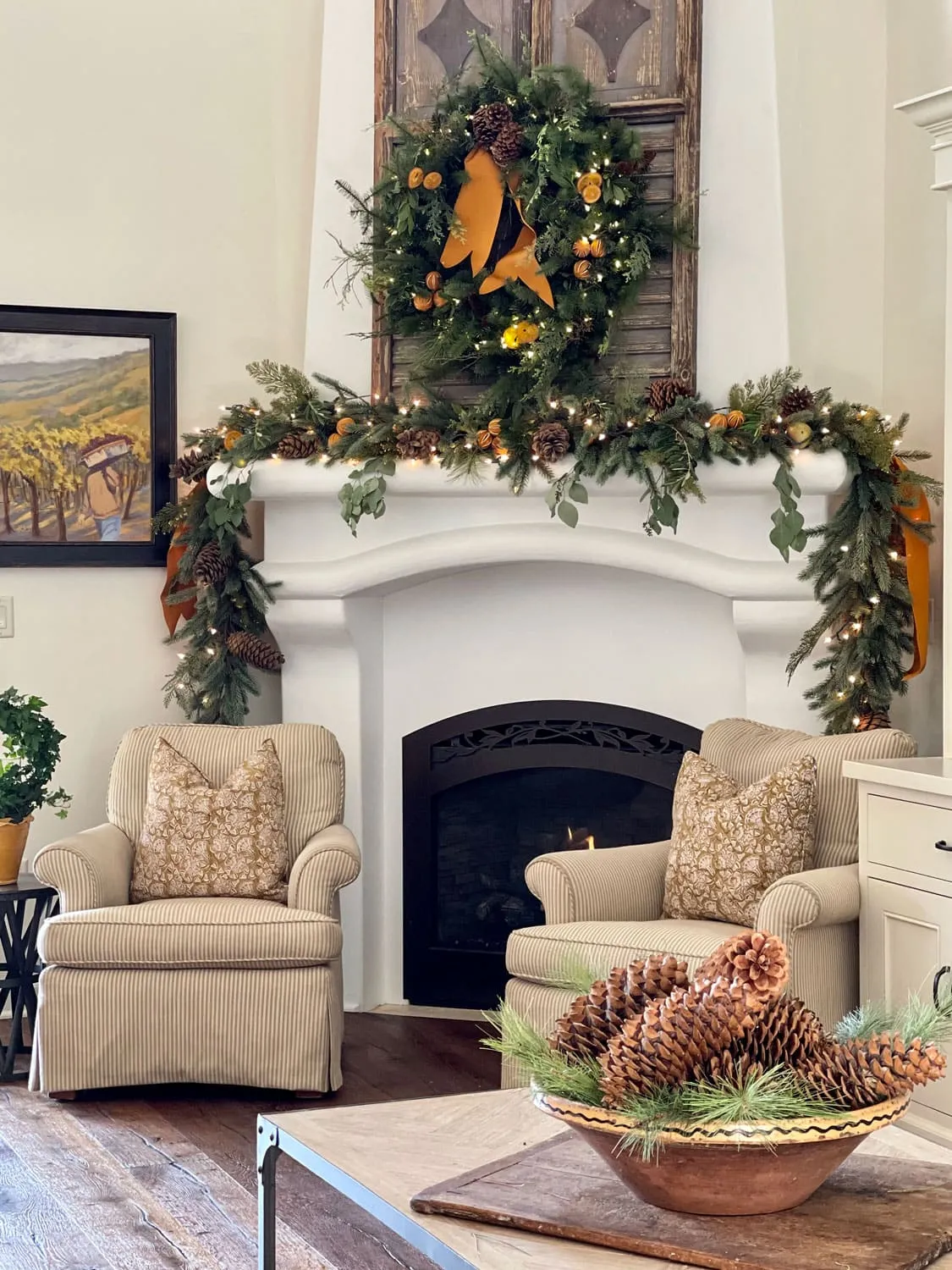 How to Create a Natural-Looking Christmas Mantel - Cindy Hattersley Design