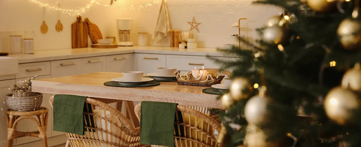 How to decorate your kitchen for Christmas on a budget