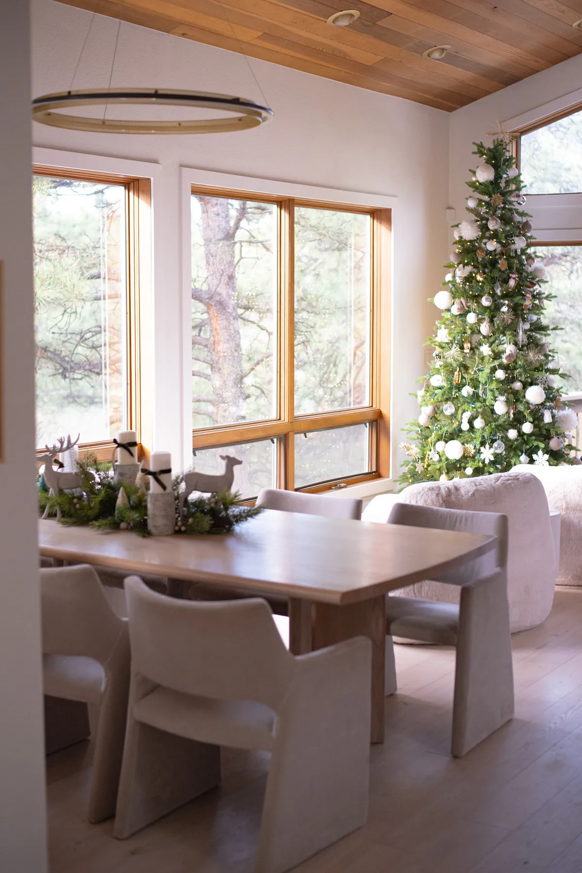 How to Introduce Holiday Decor into Every Room - The Every Hostess