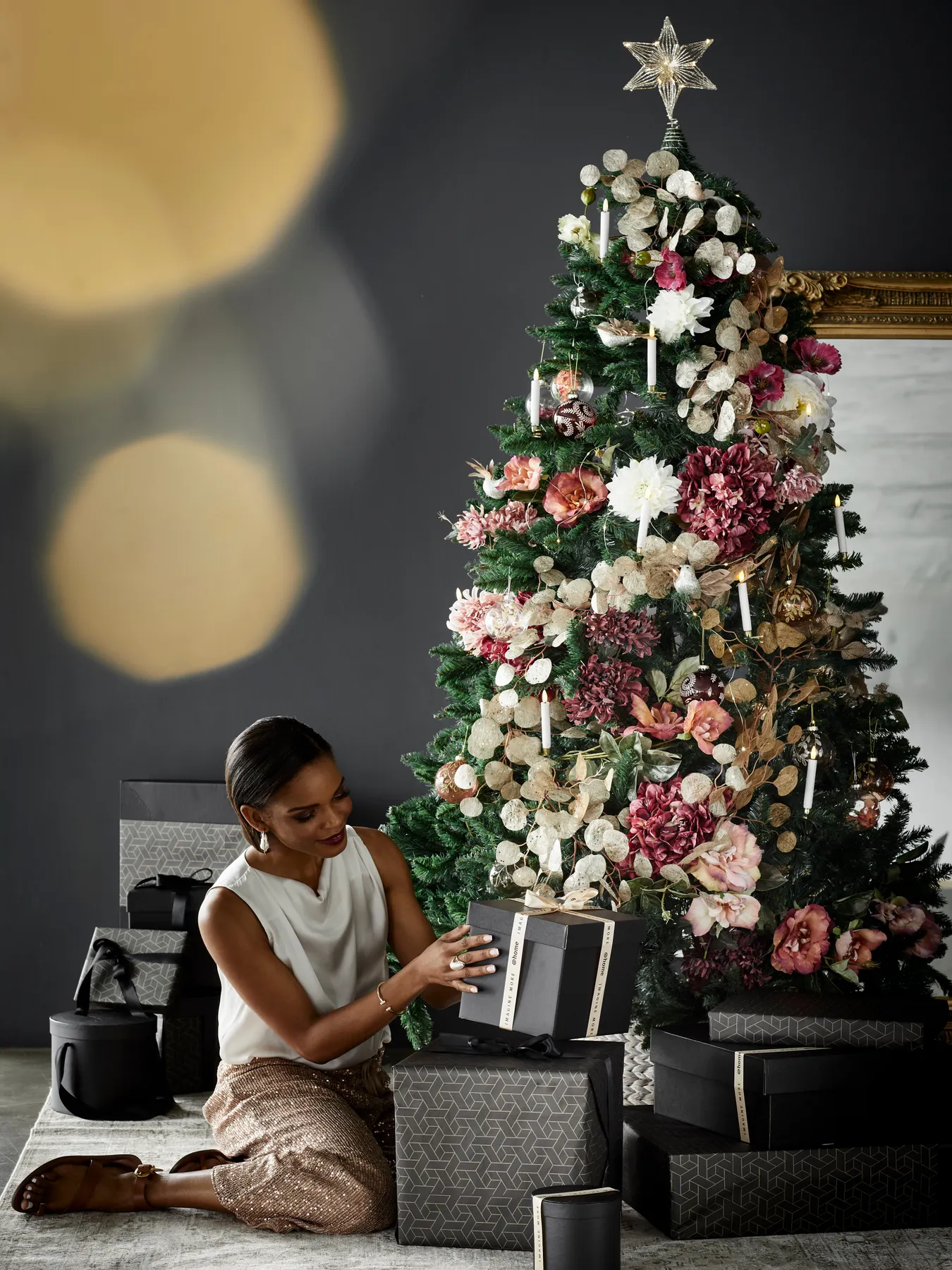 How to Style Your Floral Christmas Tree | @home