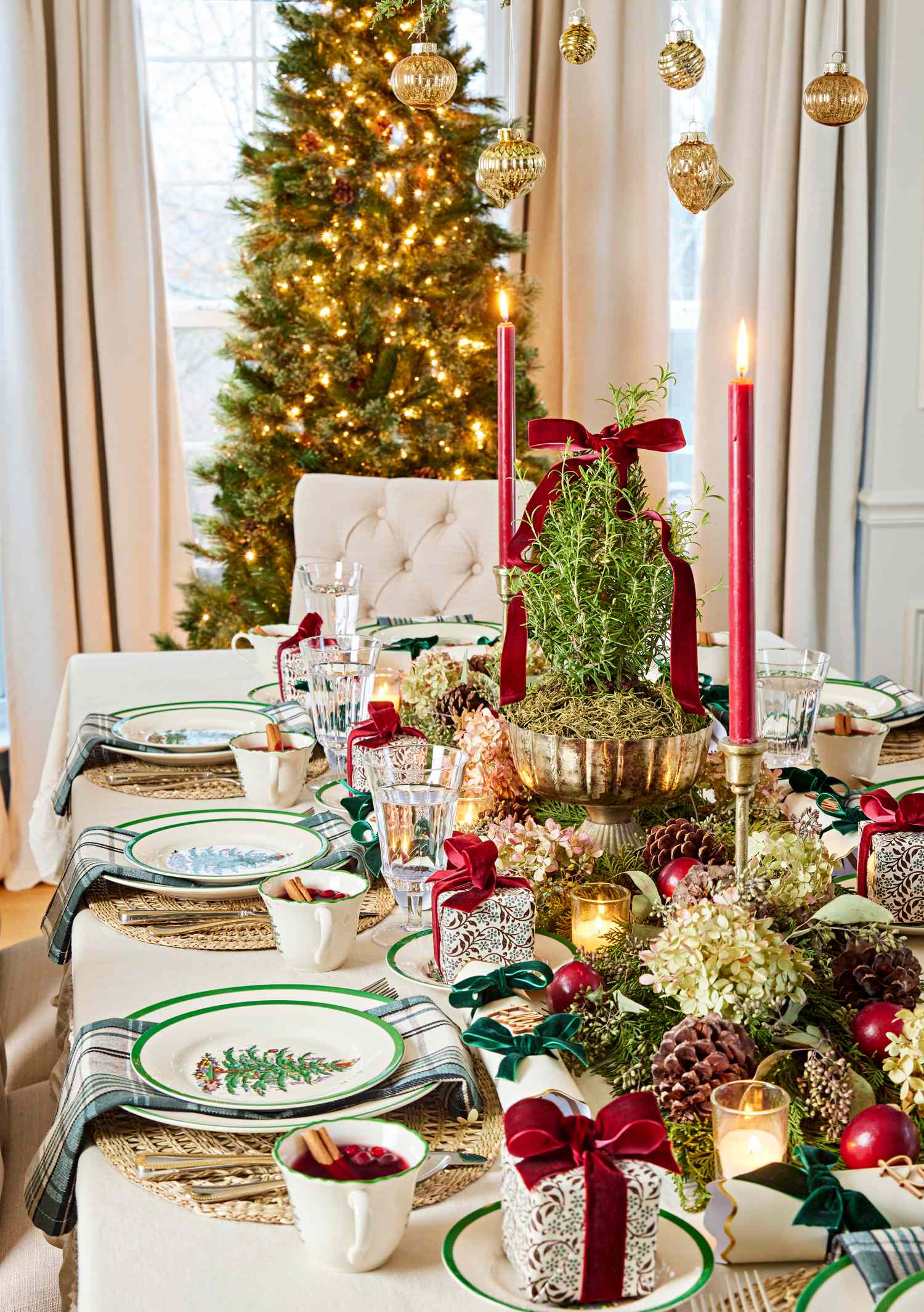 Ideas Advanced To Decorate Christmas Dinner Table / Classy 9 Dining  Immaculate Decor