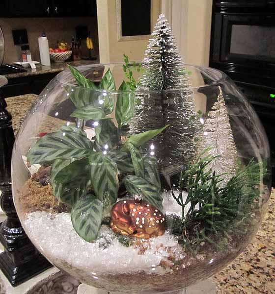 Inexpensive Green Holiday Decor, Handmade Christmas Decorations and Table  Centerpieces