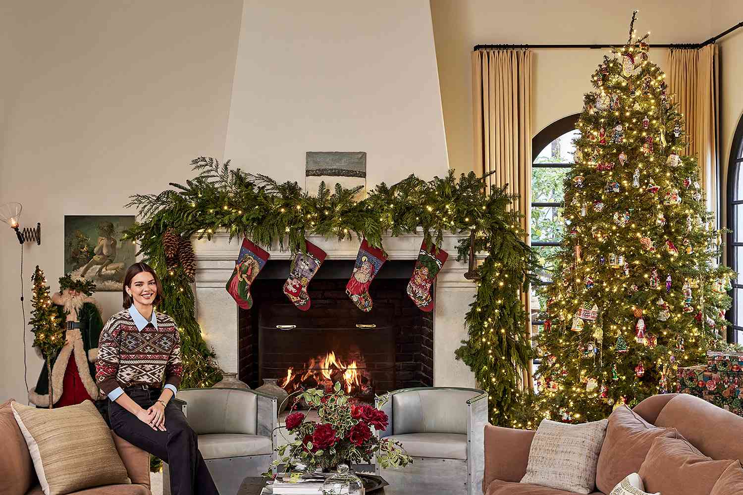 Kendall Jenner Had 'Breakdown' Over Mom Giving Ornaments to Her Sister,  Then Got a Surprise
