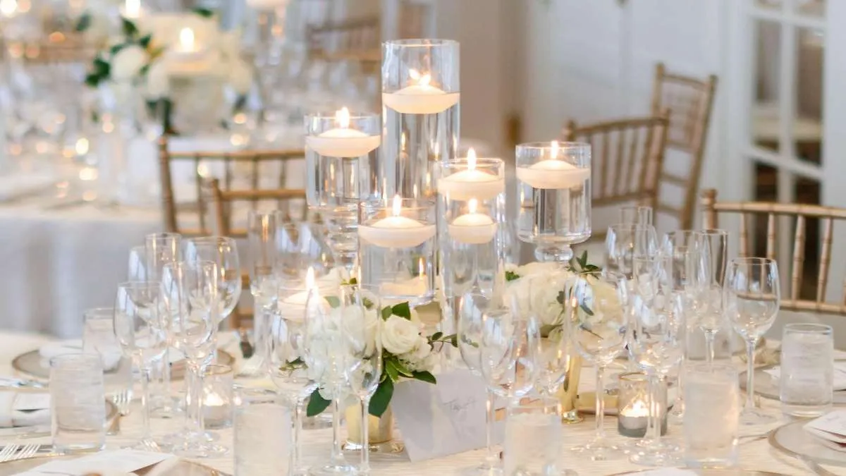 Le Chateau de Crystale Events | Wedding Florists | Cost, Reviews & Photos |  Zola