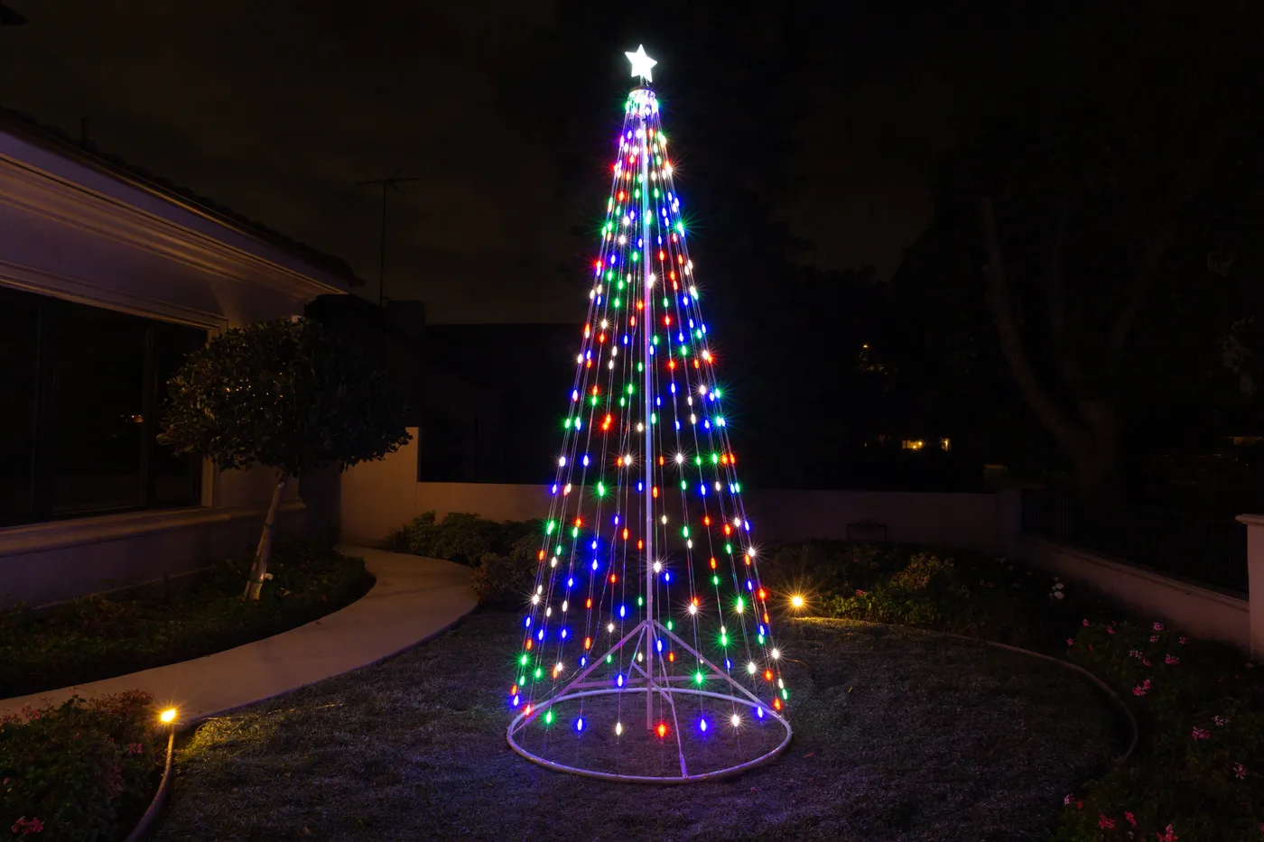 LED Holiday Decor - Outdoor Multi-Color or Warm White Light Strand Tre –  Lightsdepot