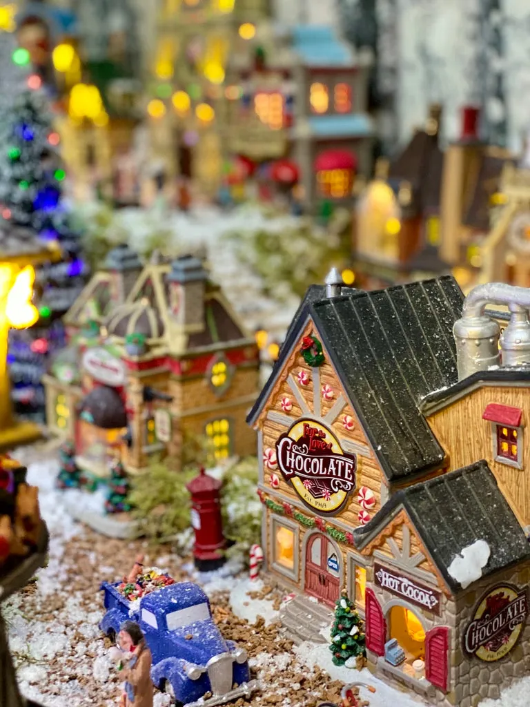 Lemax Christmas Village Collection – Southwood Garden Centre