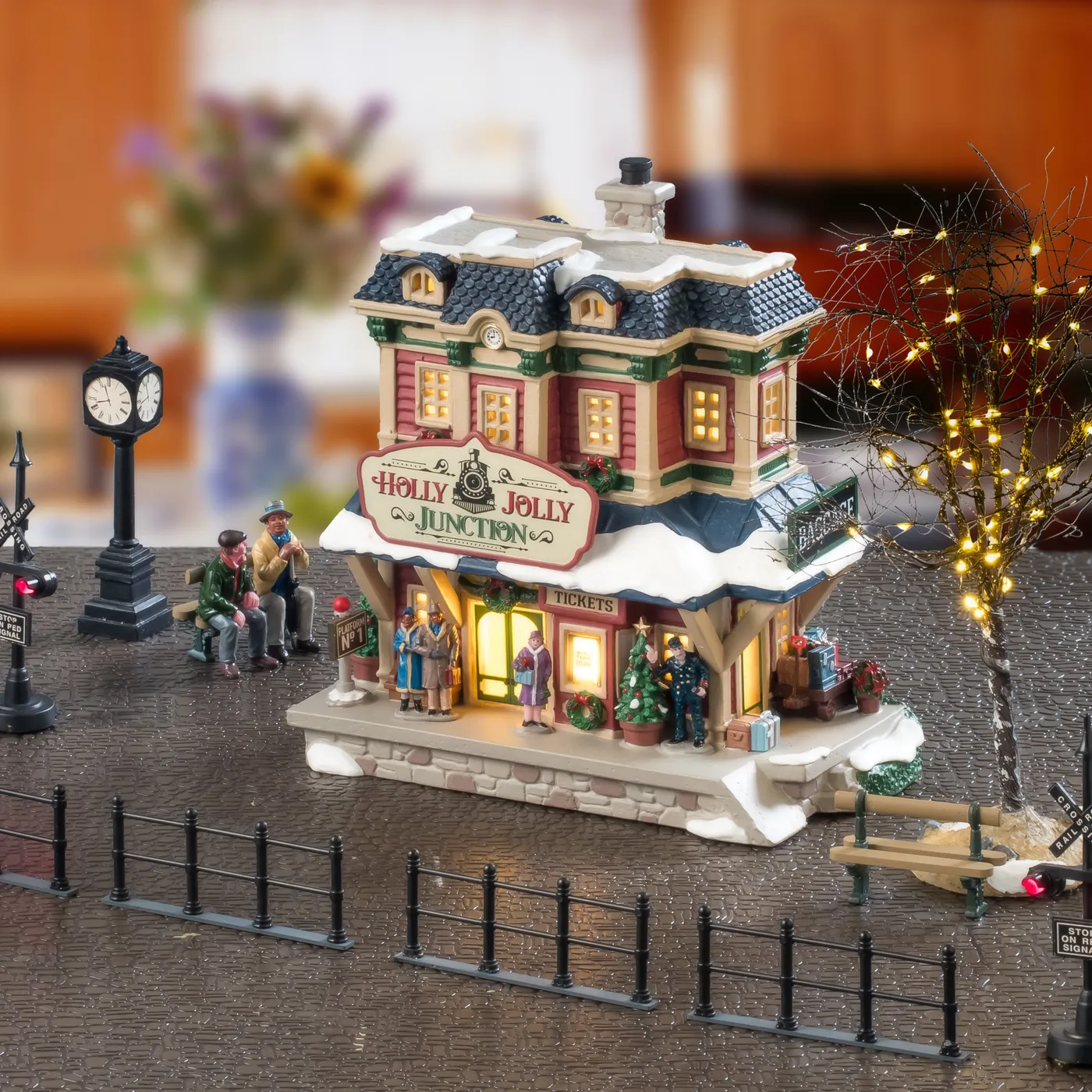 Lemax Village New for 2025 – William Glen