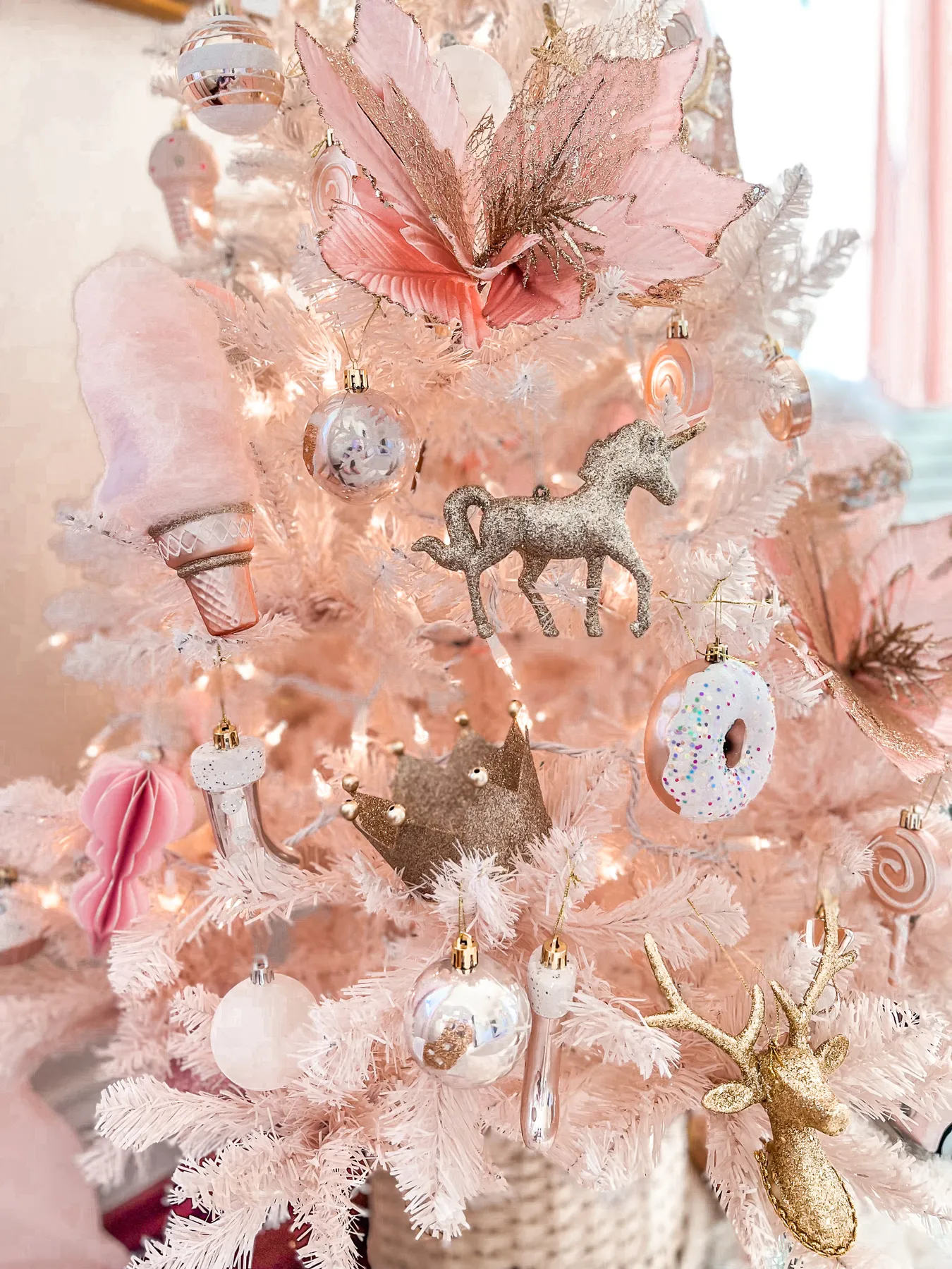 Little Girl Pink Christmas Bedroom Decor! - A Touch of Pink