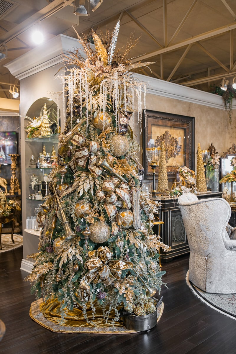 Luxury Christmas Tree Decorating With Linly Designs - | Linly Designs