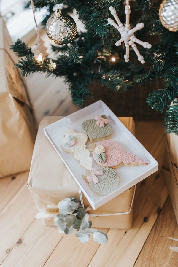 Merry and Light | Professional Christmas Styling inspired by 'Noosa'