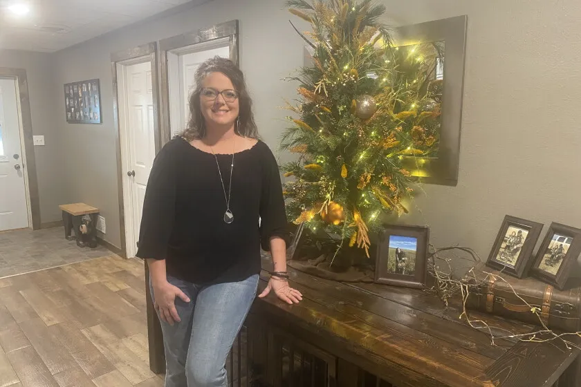 Mitchell resident Melissa Roeder turns passion for decorating into a new  business - Mitchell Republic | News, weather, sports from Mitchell South  Dakota