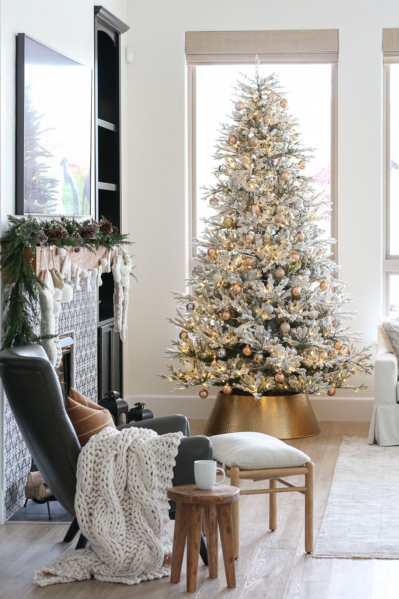 Modern + Warm + Organic Christmas Home Tour - 1111 Light Lane
