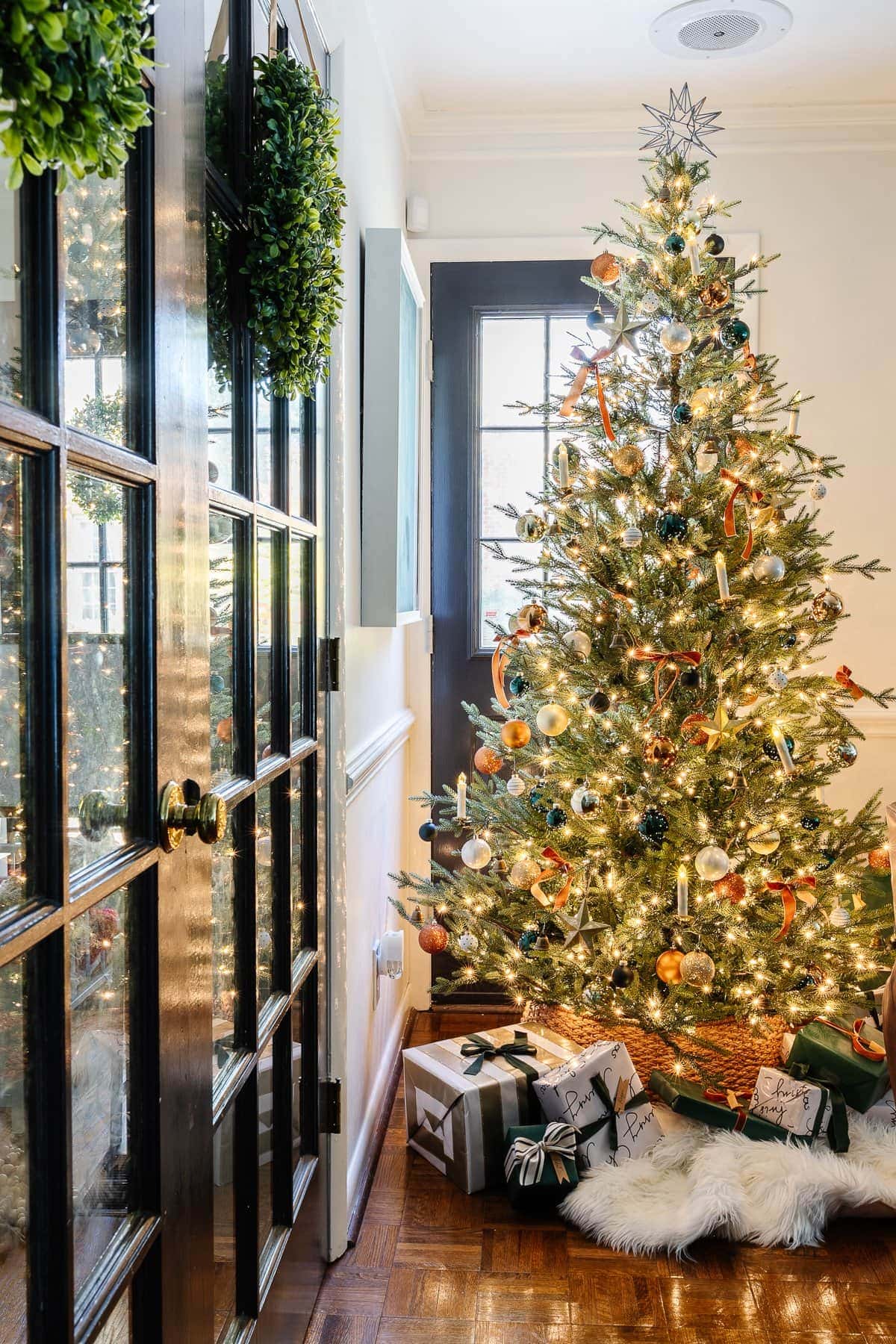 Most Realistic Christmas Trees for All Budgets in 2026 - Bless'er House