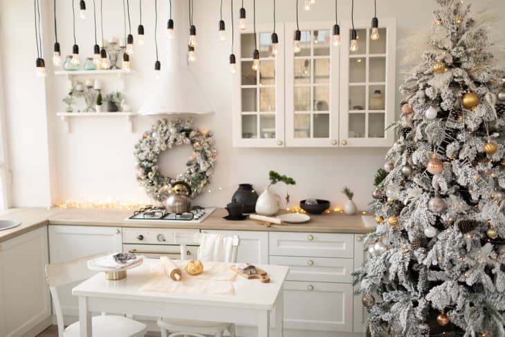 My Mom's Simmer Pot Recipe Smells like Christmas | Apartment Therapy