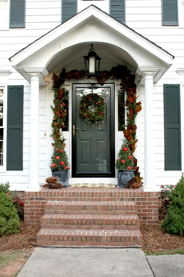 Our Colonial Christmas Front Door