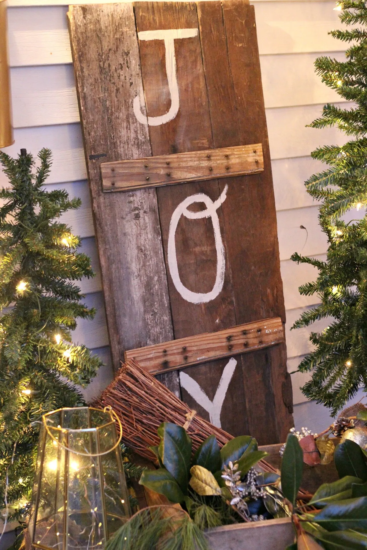 Our Fixer Upper Holiday Home Tour: Front Porch — Gathered Living