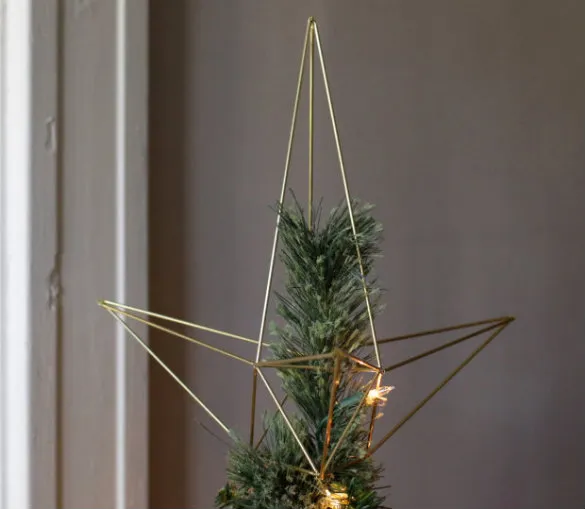 Over on eHow: DIY Himmeli Christmas Tree Star Topper | 17 Apart