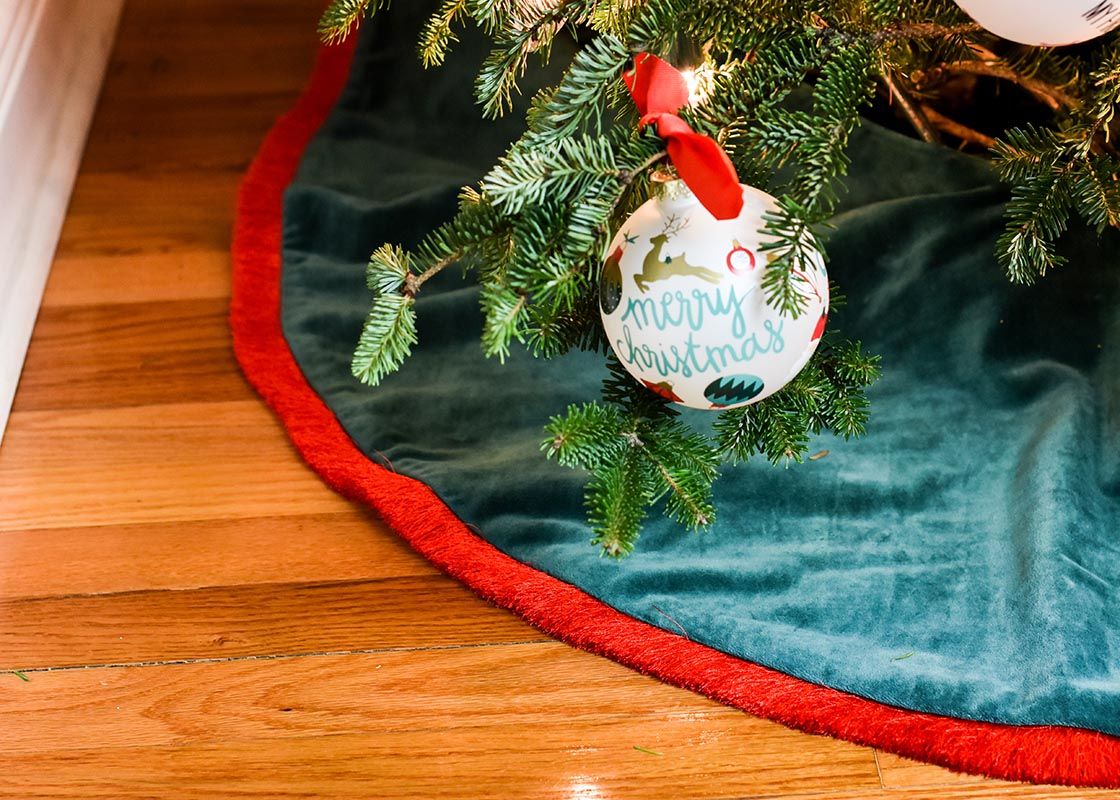 Pine Velvet Christmas Tree Skirt | Coton Colors
