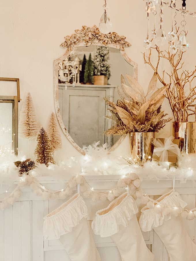 Pom Pom Christmas Mantel – Hallstrom Home