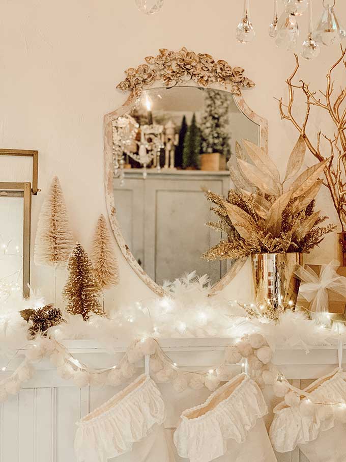 Pom Pom Christmas Mantel – Hallstrom Home
