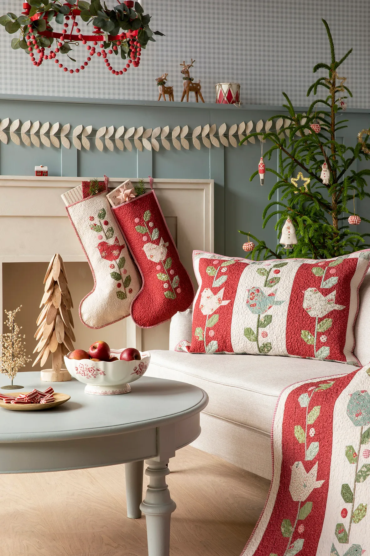 Quilting Patchwork Fabric TILDA Merry Little Christmas Noel Red 50x55cm FQ  – Somethings Country