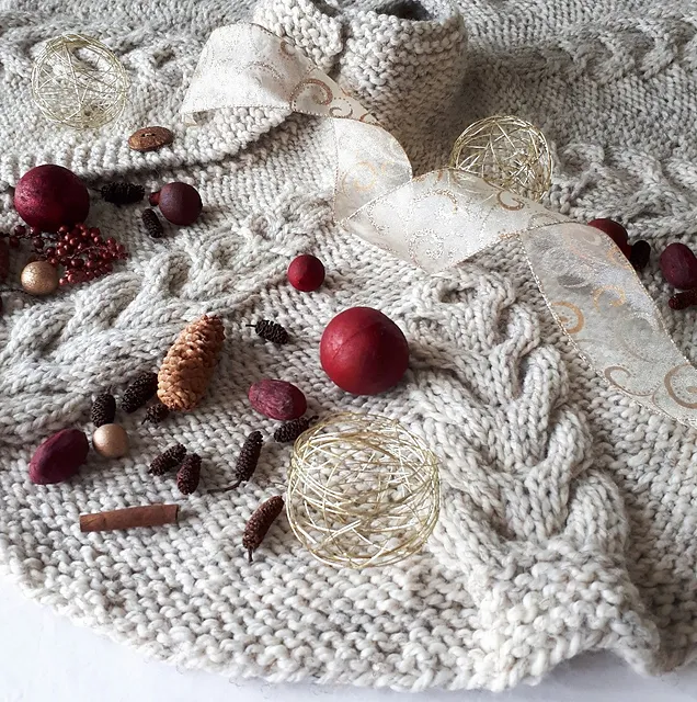 Ravelry: Cables Fir Christmas Tree Skirt pattern by Megan Hallam