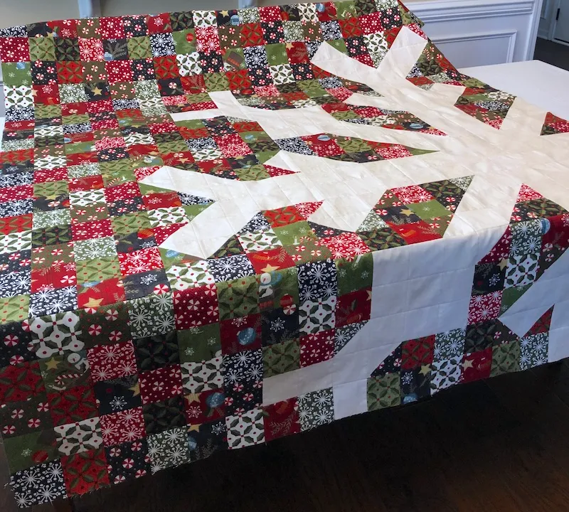Rebecca Grace Quilting: More Christmas In July: Sharon's Flannel Snowflake  Quilt + Jingle Progress
