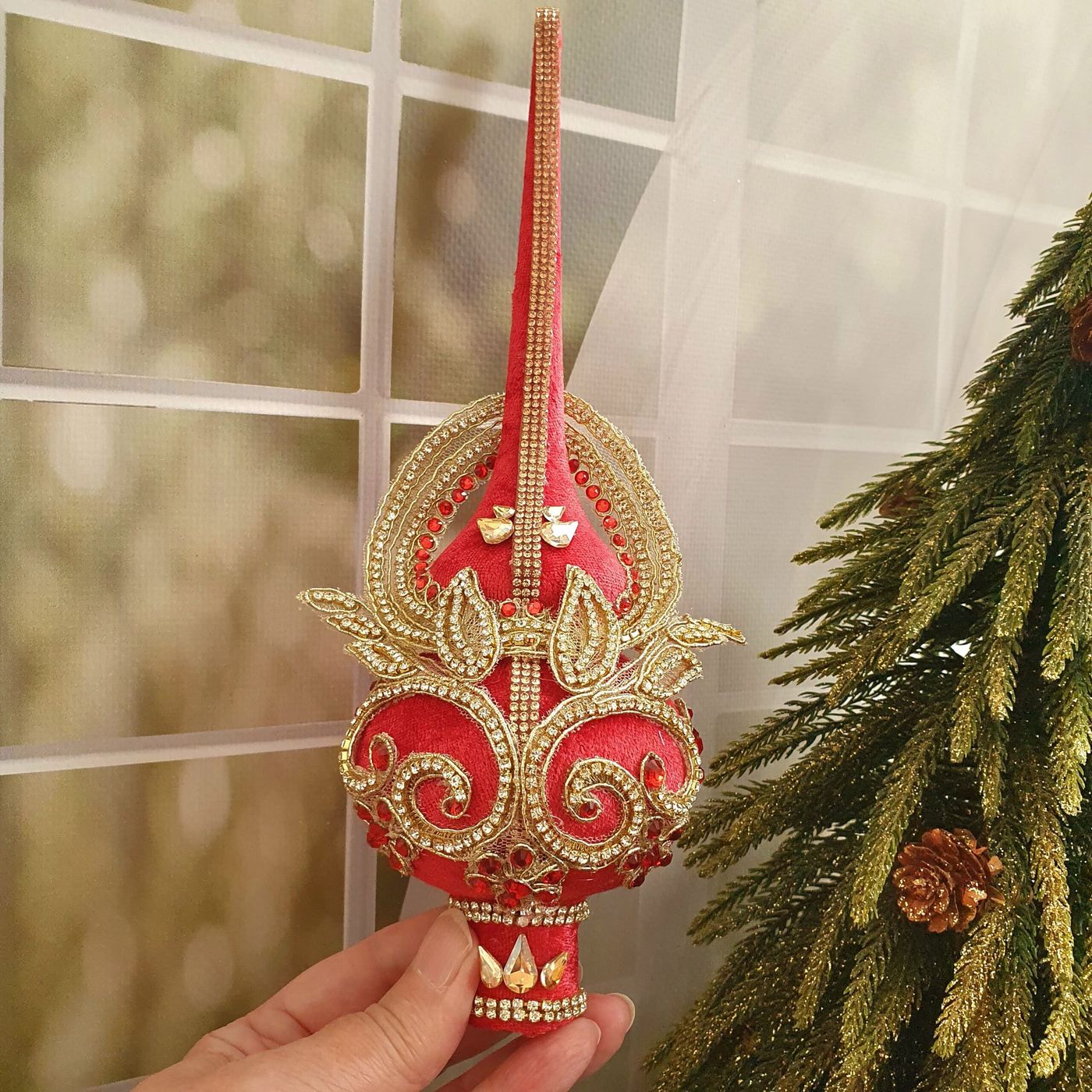 Red Velvet Christmas Tree Topper